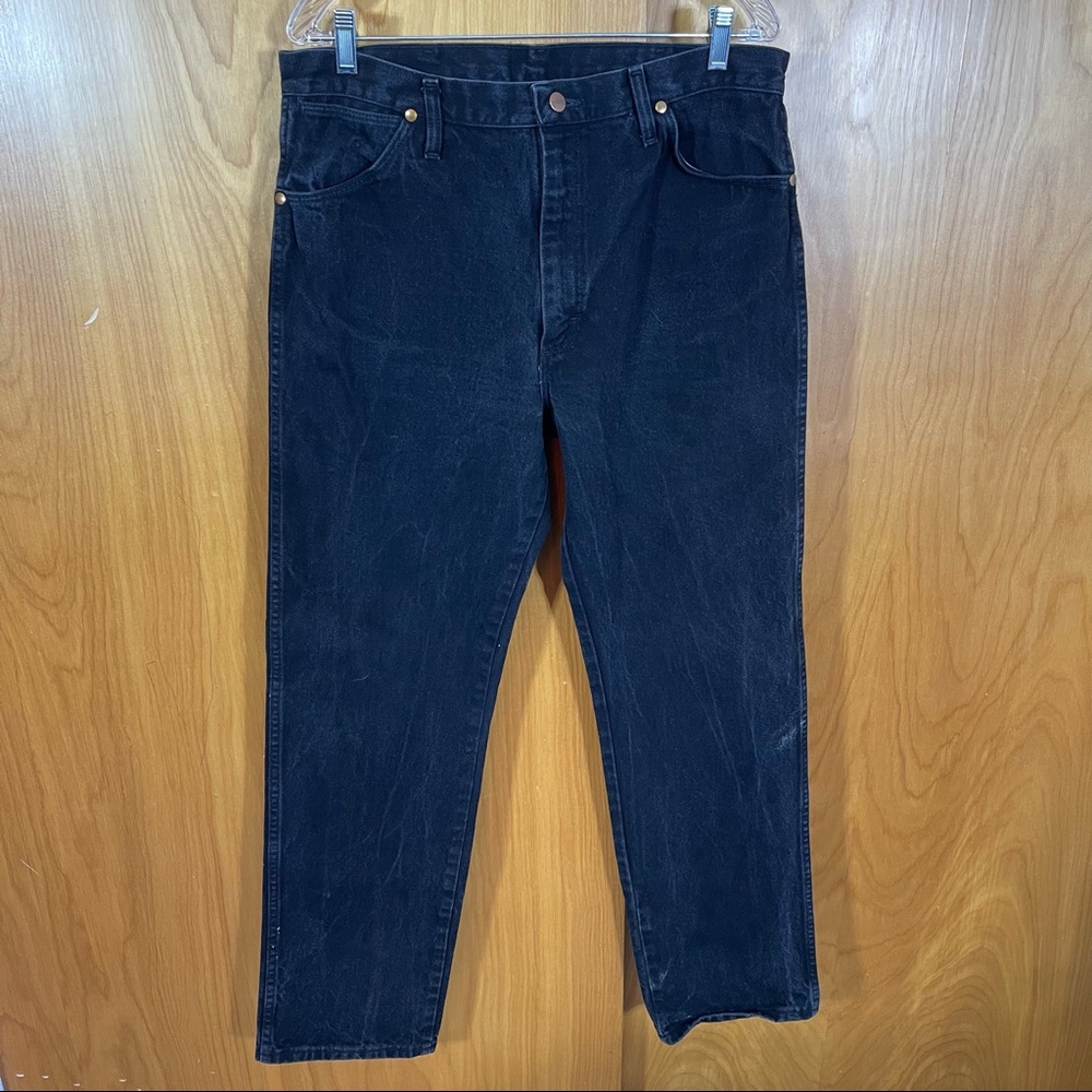 Wrangler 13MWZWK, Black Jeans, Size 35 x 34. Excellent condition!
